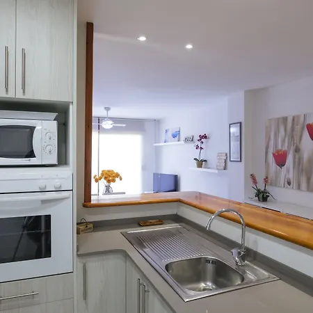 T&h Playamero Family Apartment Salou